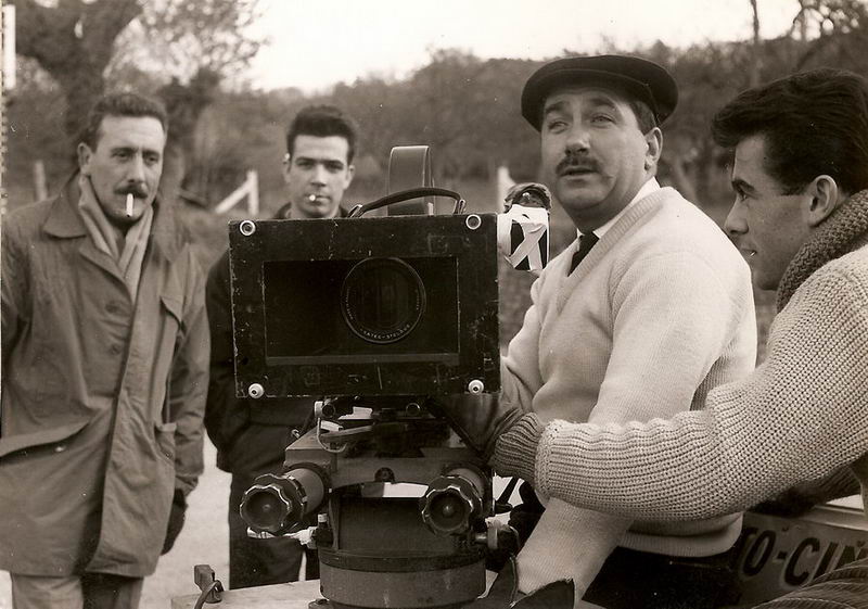De Gauche à droite : Henri DECAE - André BOULADOUX - Jean RABIER - 1er assistant caméra